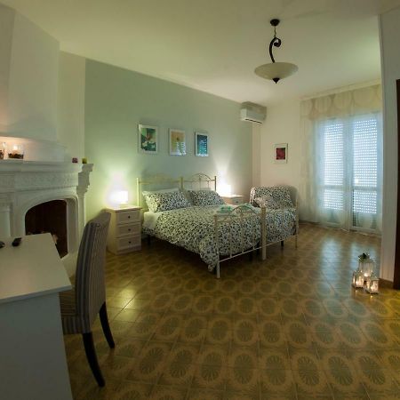 B&B Da Leo Каровиньо Екстериор снимка