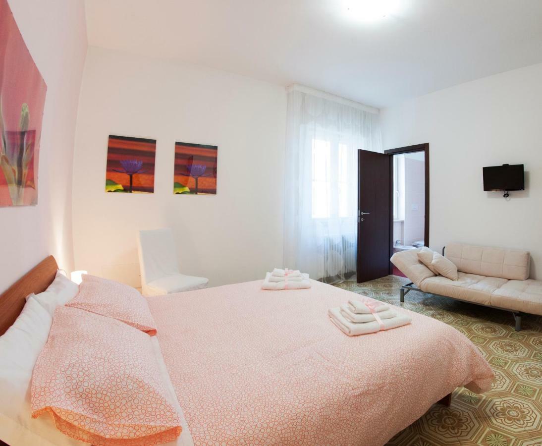 B&B Da Leo Каровиньо Екстериор снимка