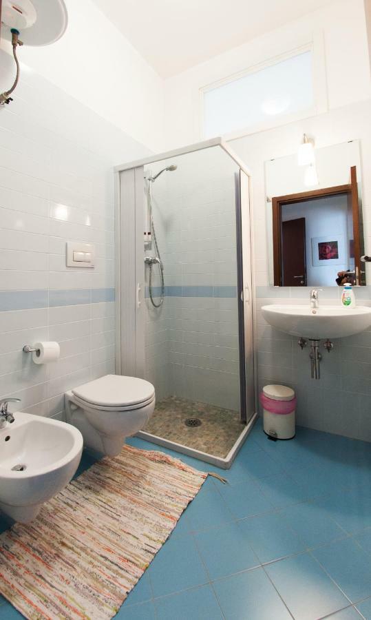 B&B Da Leo Каровиньо Екстериор снимка